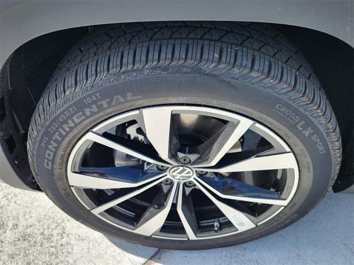 2025 Volkswagen Atlas 2.0T SEL Premium R-Line