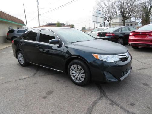 2013 Toyota Camry LE