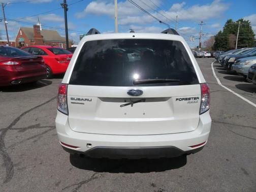 Satin White Pearl 2013 Subaru Forester 2.5X Premium