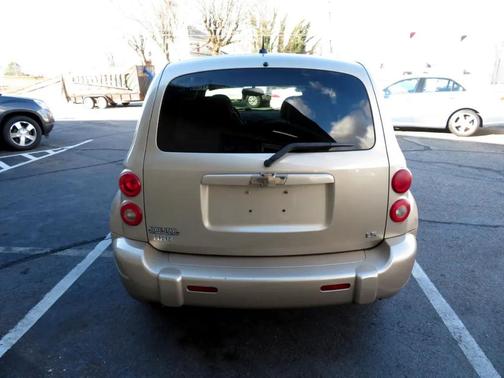 Gold 2008 Chevrolet HHR LS