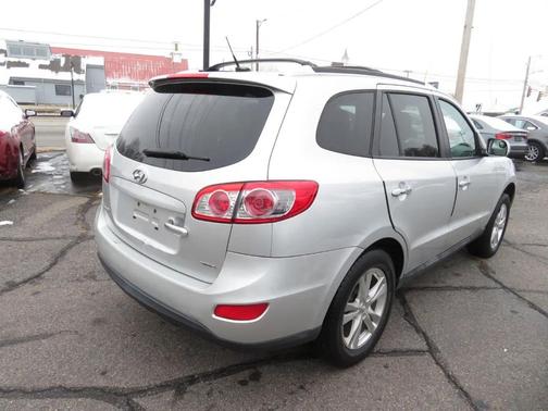 Moonstone Silver 2012 Hyundai SANTA FE Limited