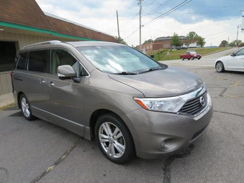 2016 Nissan Quest Platinum