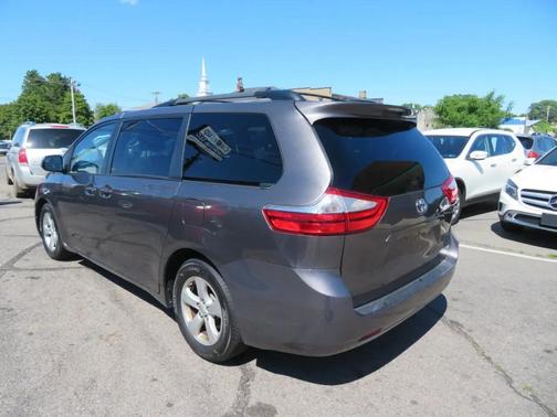 Predawn Gray Mica 2015 Toyota Sienna LE