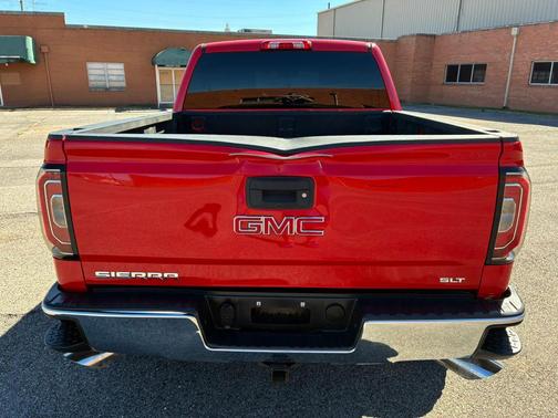 Cardinal Red 2018 GMC Sierra 1500 SLT