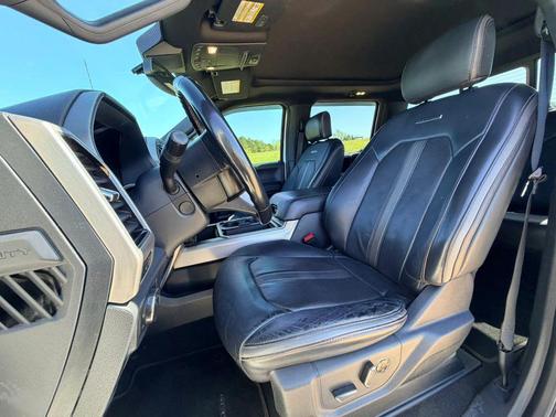 2022 Ford F-250 Platinum