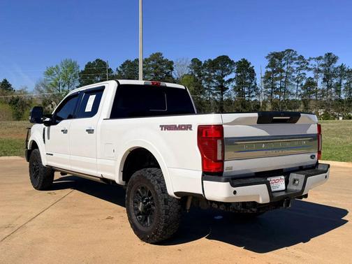 2022 Ford F-250 Platinum