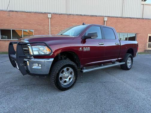 2018 RAM 2500 Big Horn Crew Cab 4x4 6'4' Box