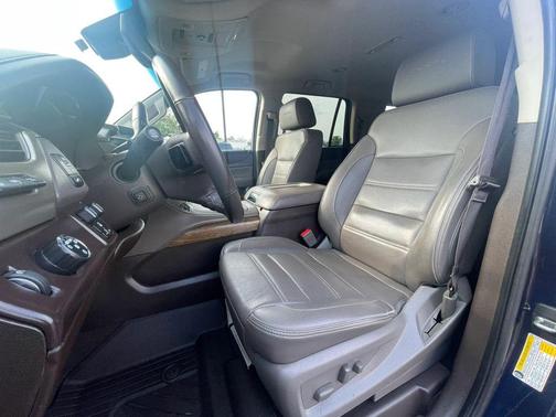 Dark Sapphire Blue 2018 GMC Yukon Denali