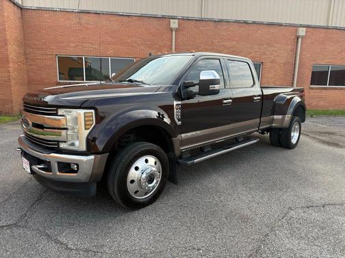 2019 Ford F-450 Lariat