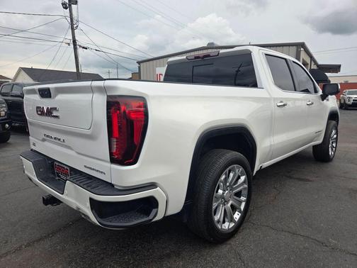 White Frost Tricoat 2022 GMC Sierra 1500 Denali