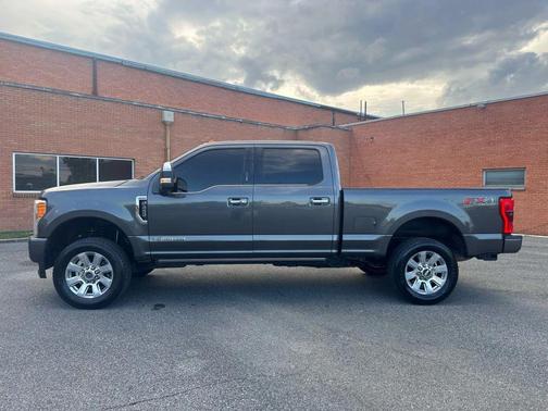 2017 Ford F-250 Platinum