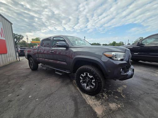 Magnetic Gray Metallic 2019 Toyota Tacoma TRD Off Road