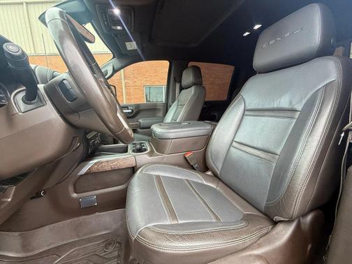 2020 GMC Sierra 2500 Denali