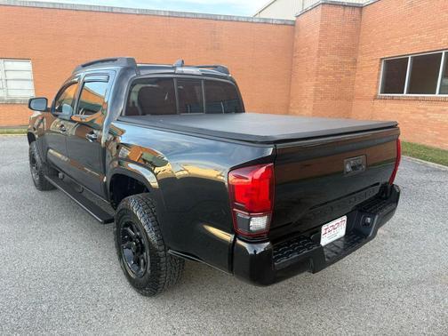 2020 Toyota Tacoma SR
