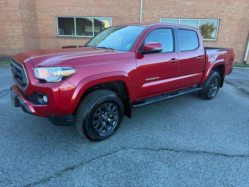 2023 Toyota Tacoma SR5