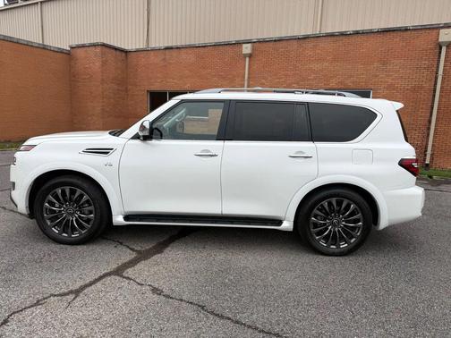 2021 Nissan Armada Platinum 4WD
