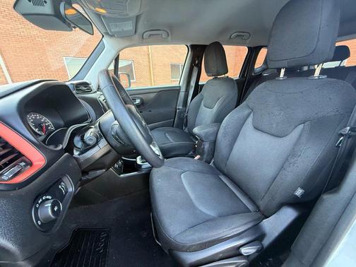 2020 Jeep Renegade Upland