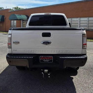 White Platinum Clearcoat Metallic 2016 Ford F-250 King Ranch