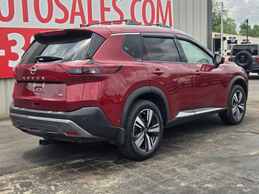 Scarlet 2023 Nissan Rogue SL