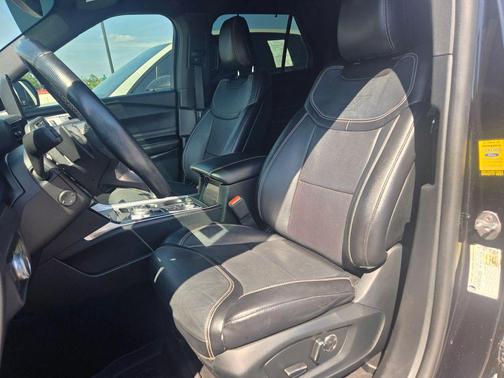 Agate Black Metallic 2020 Ford Explorer ST