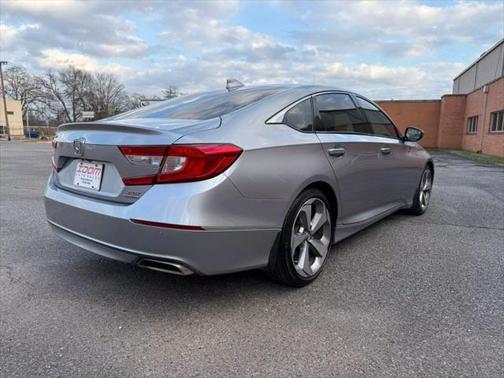 2018 Honda Accord Touring 2.0T