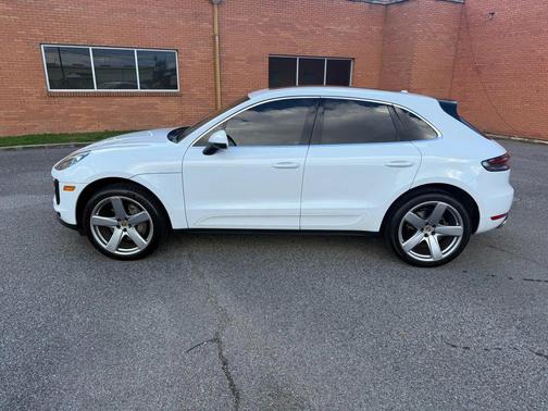 2021 Porsche Macan S