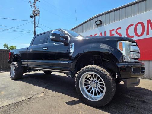Shadow Black 2017 Ford F-250 Platinum