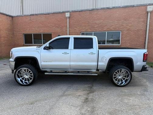 2017 GMC Sierra 1500 SLT