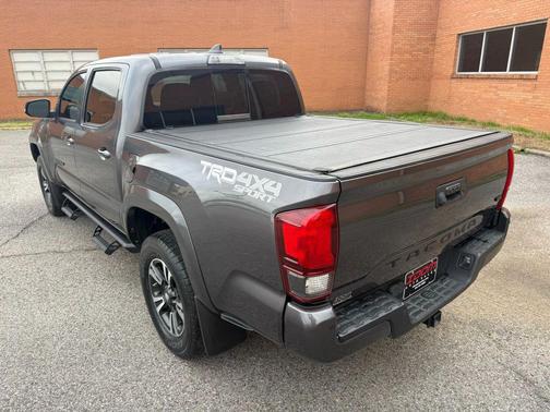 2019 Toyota Tacoma TRD Sport