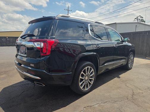 Ebony Twilight Metallic 2023 GMC Acadia Denali
