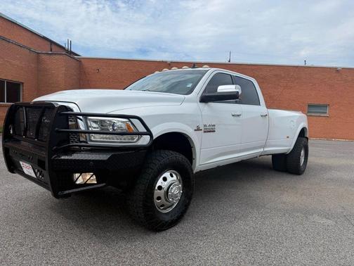 2015 RAM 3500 Laramie
