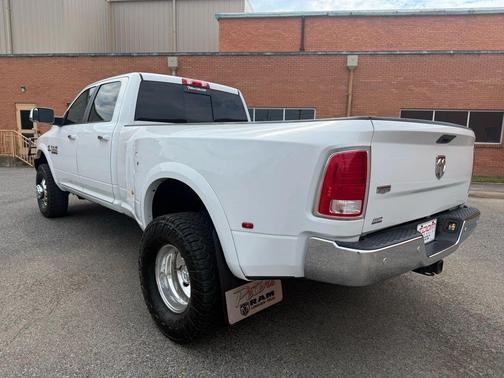 2015 RAM 3500 Laramie