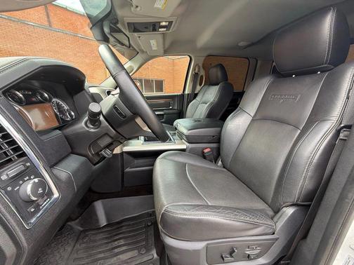 2015 RAM 3500 Laramie