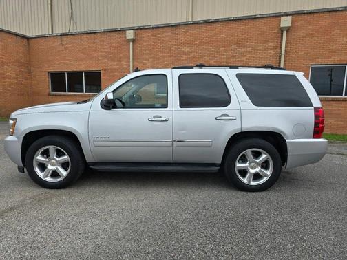Silver Ice Metallic 2013 Chevrolet Tahoe LTZ