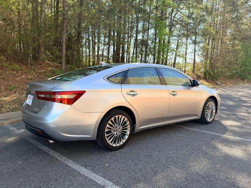 Celestial Silver Metallic 2016 Toyota Avalon Limited