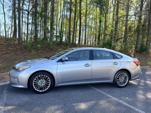 Celestial Silver Metallic 2016 Toyota Avalon Limited