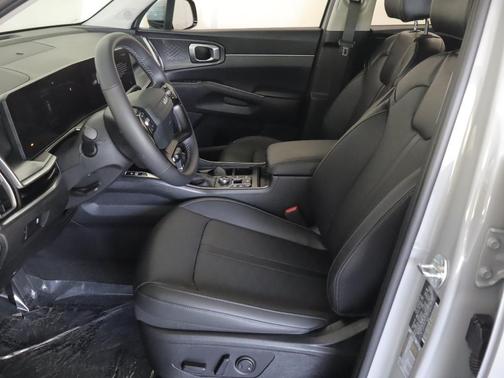Wolf Gray 2026 Kia Sorento S