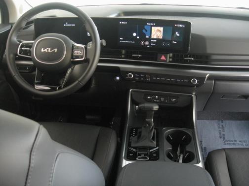 2025 Kia Carnival SX