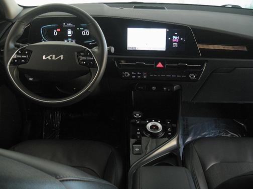 2023 Kia Niro Plug-In Hybrid EX