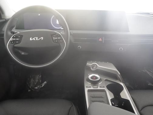 2024 Kia EV6 Wind