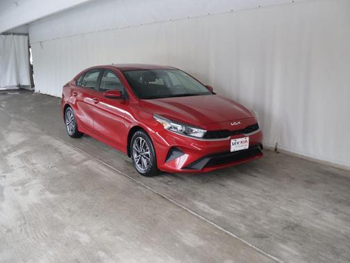 Currant Red 2023 Kia Forte LXS