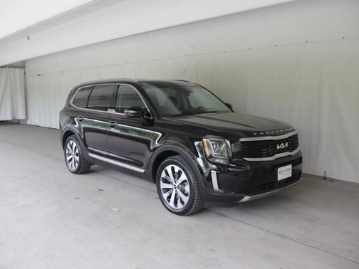 Ebony Black 2022 Kia Telluride S