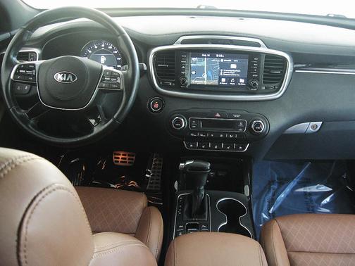 2019 Kia Sorento SX