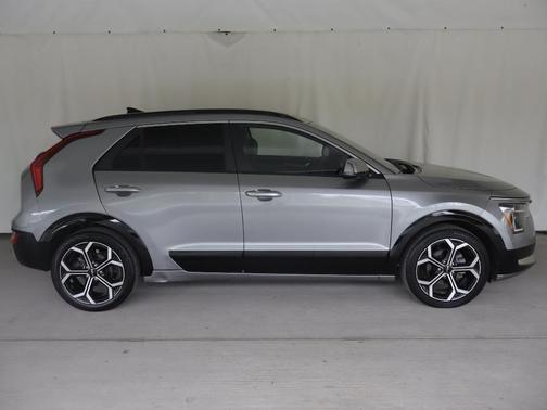 Steel Gray Metallic 2024 Kia Niro Plug-In Hybrid SX Touring