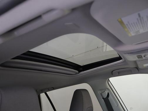 Ice 2024 Toyota RAV4 Hybrid XLE