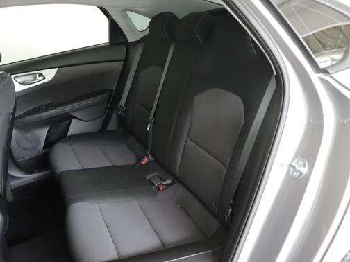 Steel Gray Metallic 2024 Kia Forte LXS