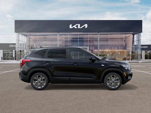 2025 Kia Seltos LX