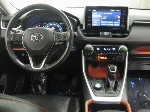 2019 Toyota RAV4 Adventure