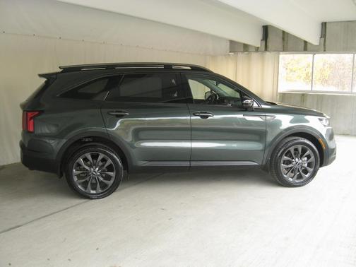 2023 Kia Sorento X-Line EX