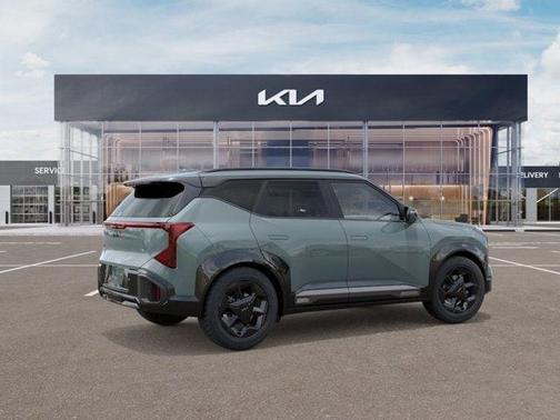 Iceberg Green 2027 Kia Seltos X-Line